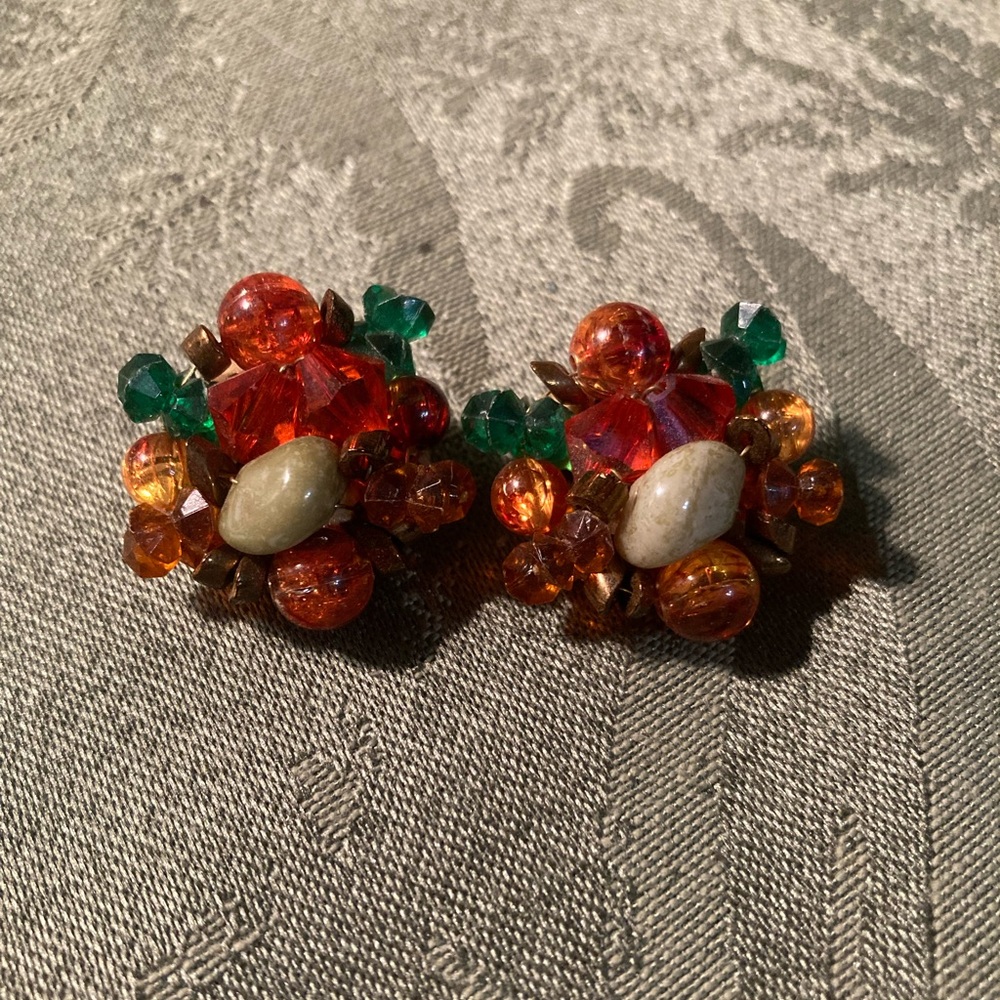 Vintage Clip On Earrings